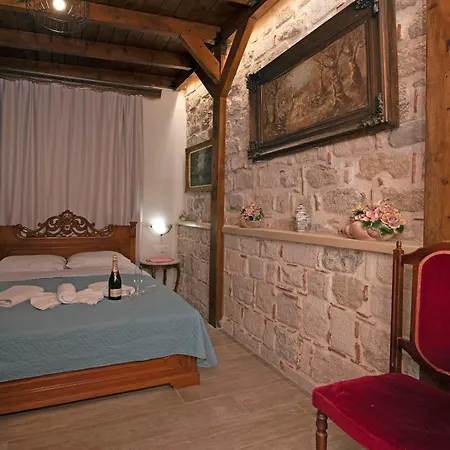 Arionos Rooms - Old Town Rhodes City Exterior photo